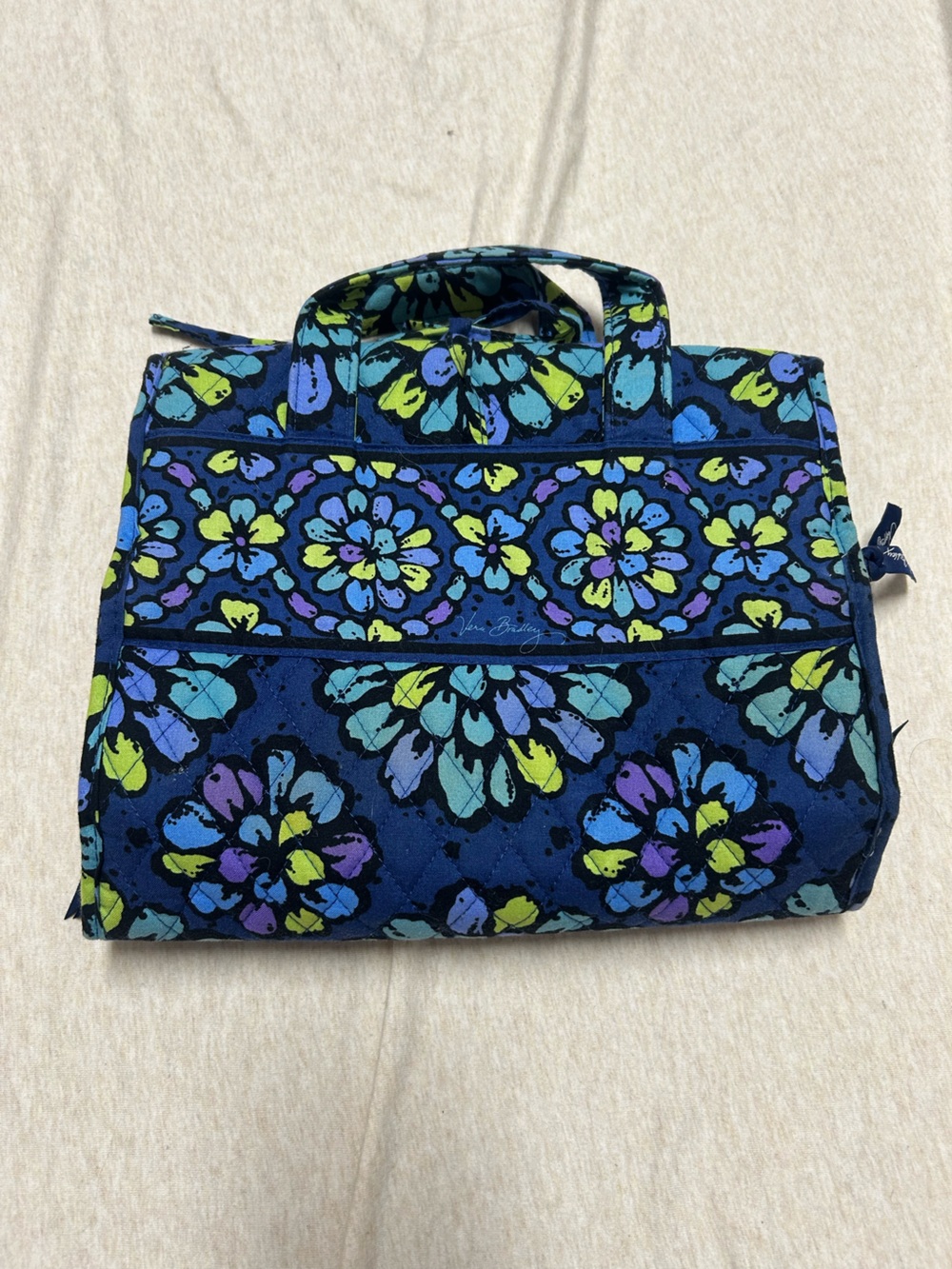 Vera Bradley Indigo Pop Hanging Travel Cosmetic Organizer Floral Quilted
